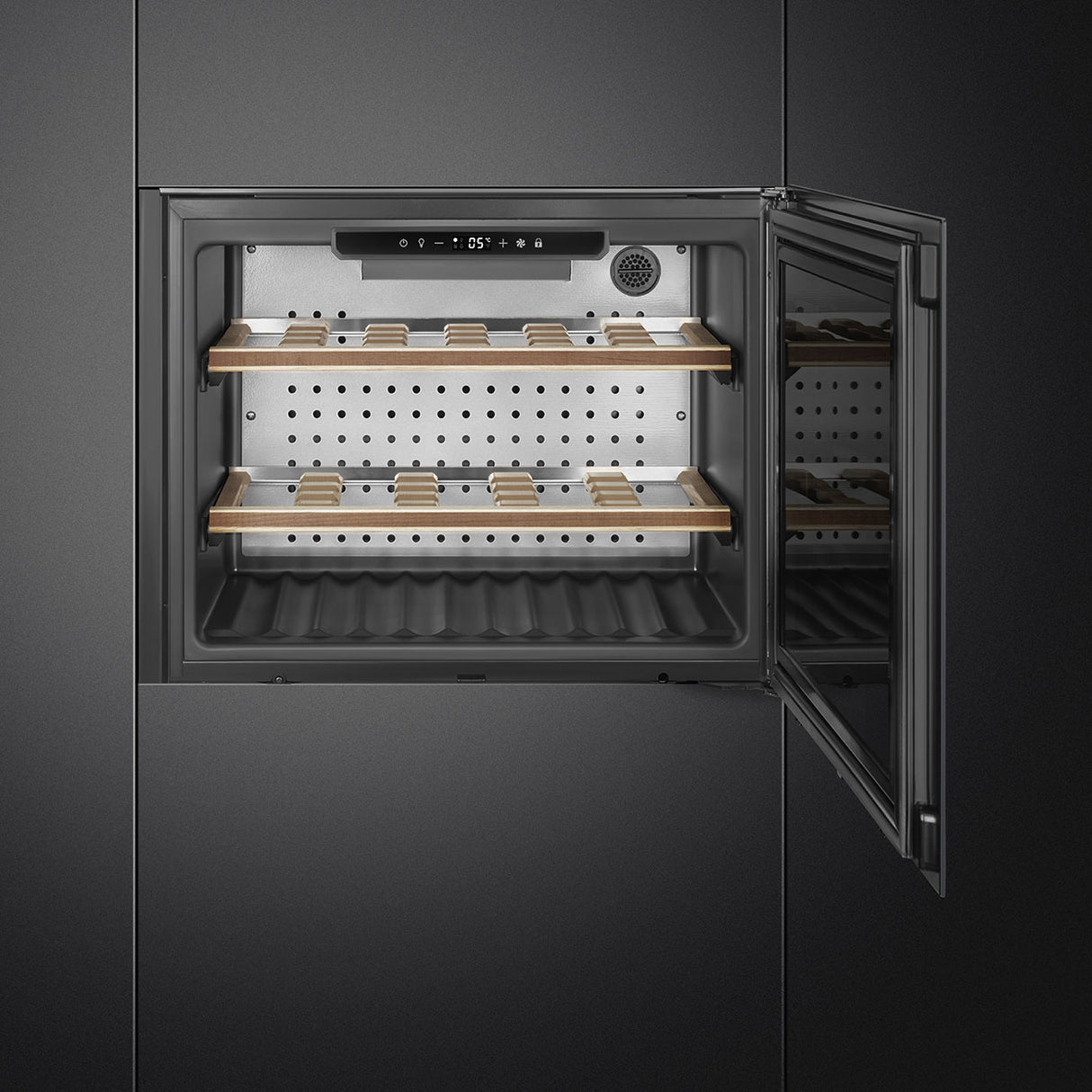 Smeg Linea CVI121B3 Built-In Wine Cooler - Black