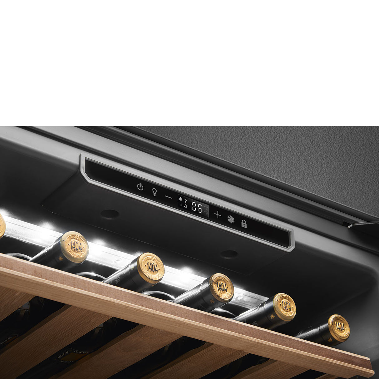 Smeg Linea CVI121B3 Built-In Wine Cooler - Black