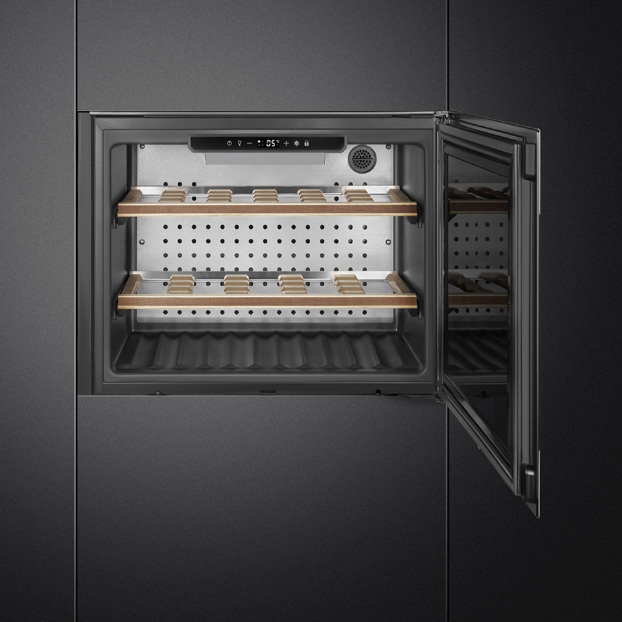 Smeg Classic CVI321X3 Stainless Steel Built-In Single Zone Wine Cooler