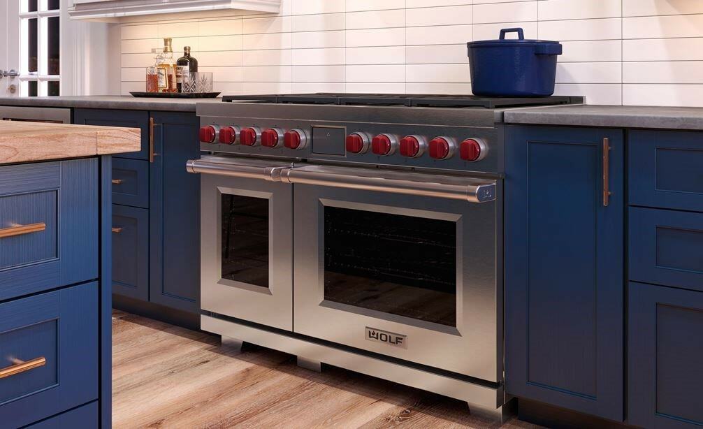 Wolf DF48850/S/P 48" Dual Fuel Range - 8 Burners