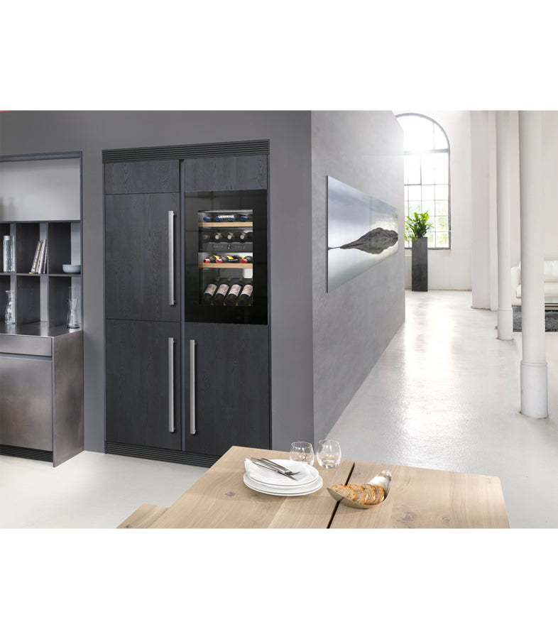 LIEBHERR EWTgb1683 Vinidor - Integrated Wine Cooler with Glass Door