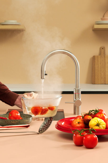 Quooker FXRSSTPRO Flex Pull Out Hose Tap with PRO3 Boiling Water Tank - Stainless Steel