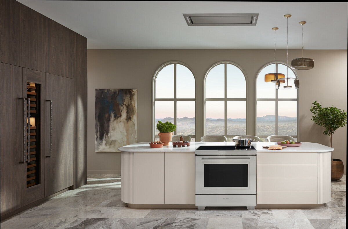 Wolf IR36550/S/T 36" Induction Range - 5 Induction Zones