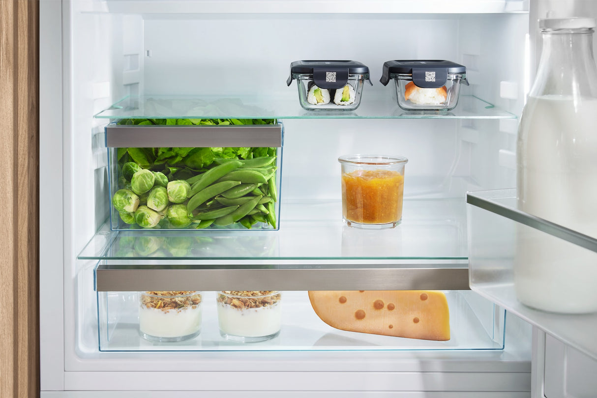 Miele KU7015D Fully Integrated Under-Counter Larder Fridge – Fixed Hinge
