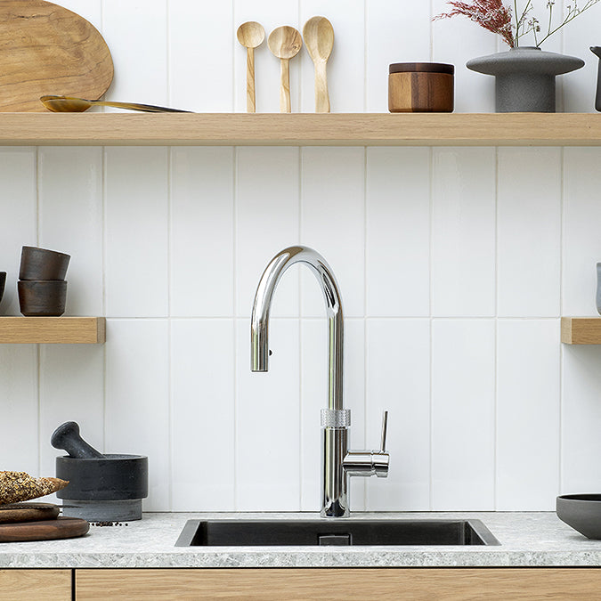 Quooker FXRSSTRCOMBI Flex Pull Out Hose Tap with Combi 2.2-EQ B tank Boiling Water Tank - Stainless Steel