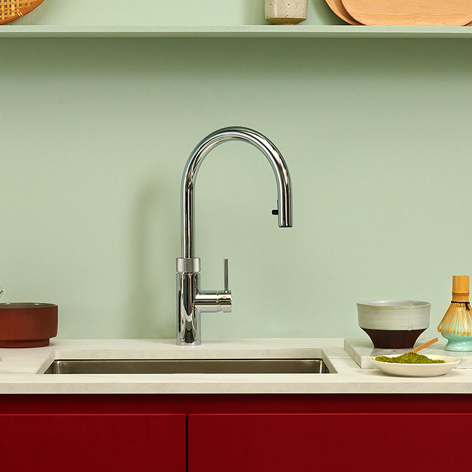 Quooker FXRCHRCOMBI Flex Pull Out Hose Tap with Combi 2.2-EQ B tank Boiling Water Tank - Chrome