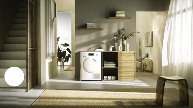 Miele TEA525WP White 8kg Freestanding Heat Pump Tumble Dryer