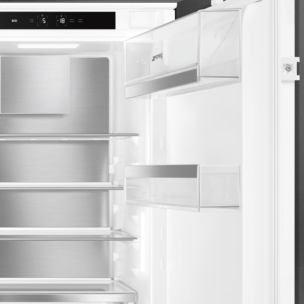 Smeg Universal C9174TN5D Fully Integrated 60/40 Fridge Freezer Frost Free with Sliding Hinge