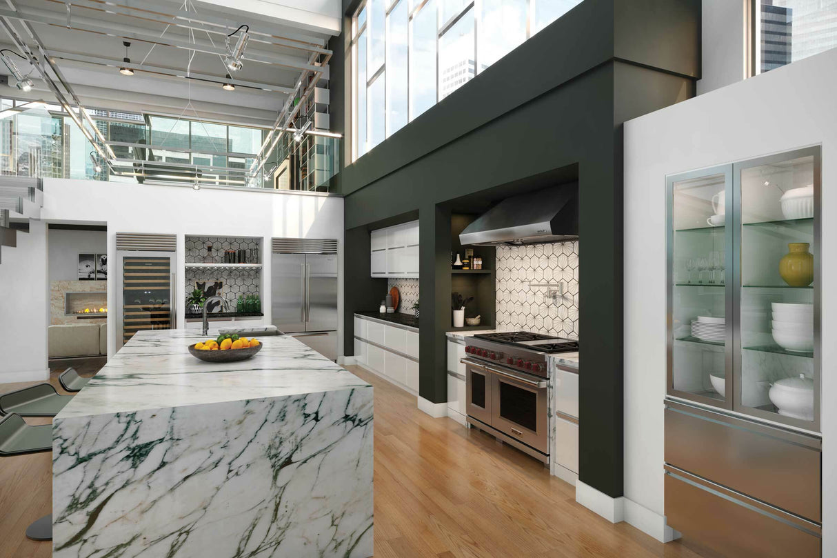 Wolf ICBDF48650G/S/P Dual Fuel Range - 6 Burners & Infrared Teppanyaki