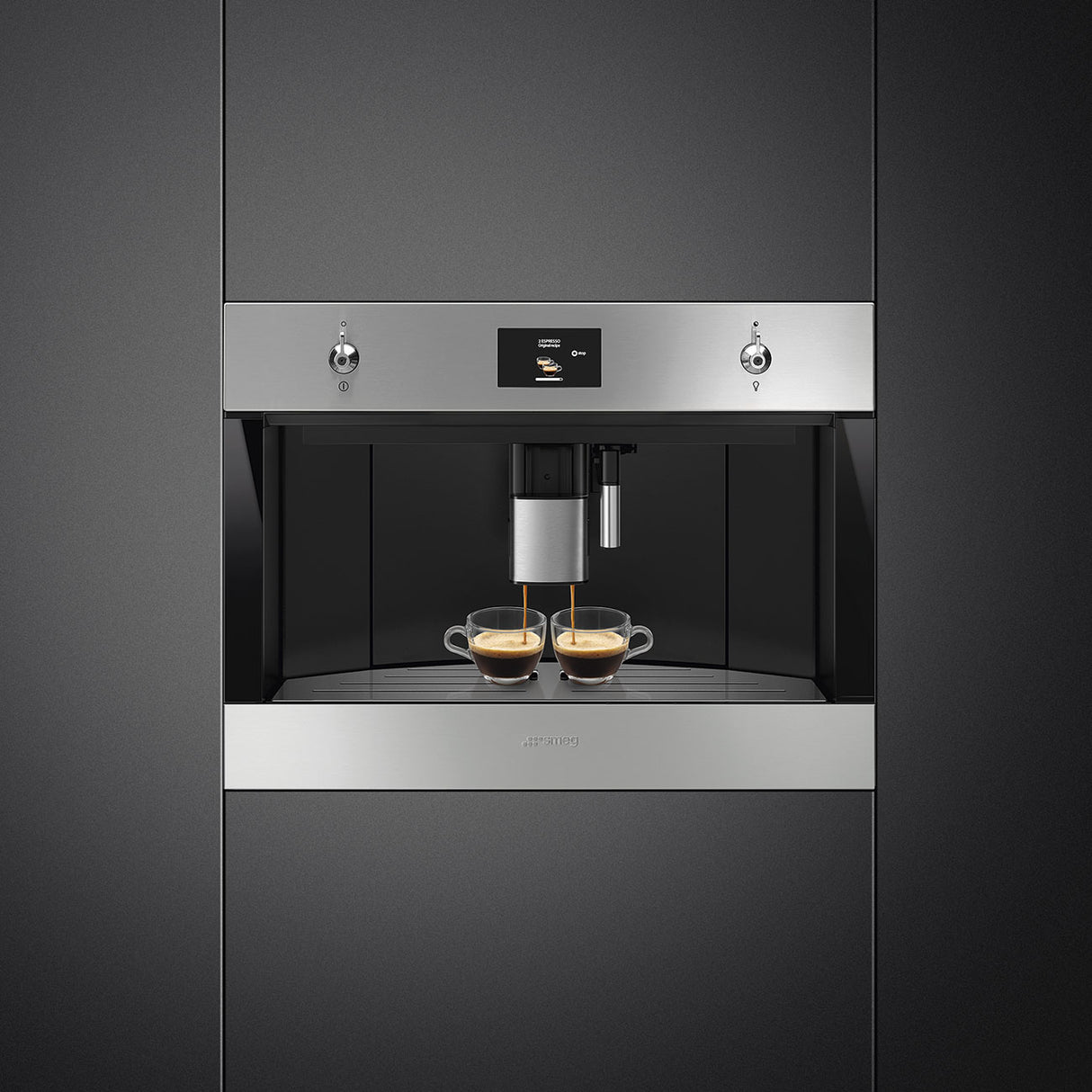 Smeg CMS4303X Classic Automatic 45 cm compact built-in espresso coffee machine Stainless steel - Lux Appliances 