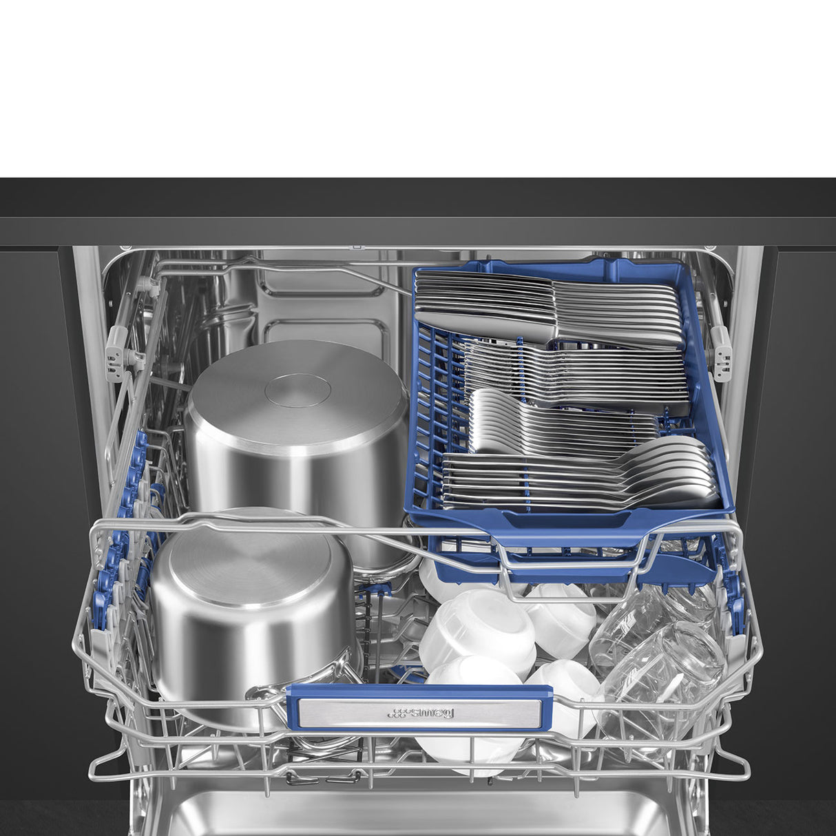 Smeg Universal DI324AQ Standard Fully Integrated Dishwasher - A Rated