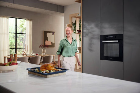 Miele Contourline H2766-1BP  Built-in Pyrolytic Single Oven - Obsidian Black
