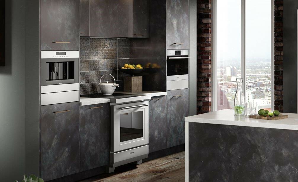 Wolf ICBIR30450/S/T 30" Induction Range - 4 Induction Zones