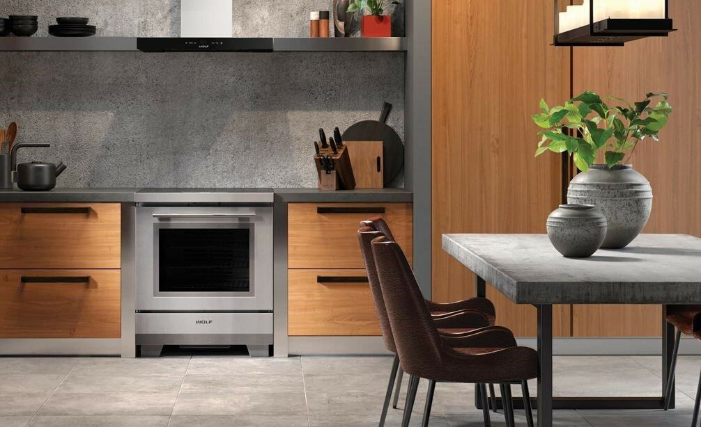 Wolf ICBIR30450/S/T 30" Induction Range - 4 Induction Zones