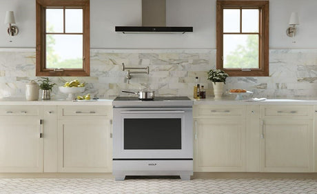 Wolf IR36550/S/T 36" Induction Range - 5 Induction Zones