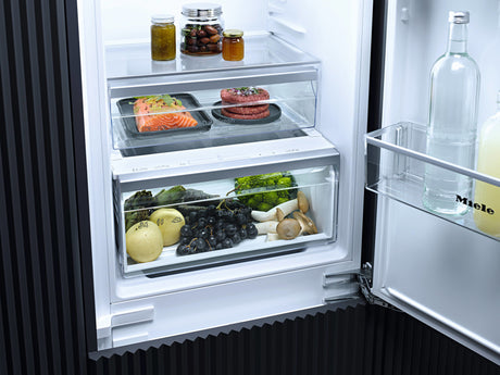 Miele KDN7724E Fully Integrated 70/30 Fridge-Freezer – Fixed Hinge