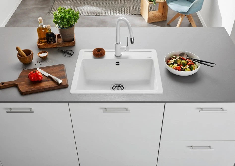 Blanco Legra 6 with Tap Ledge - 523334 - Silgranit 1.0 Bowl Inset Sink - White